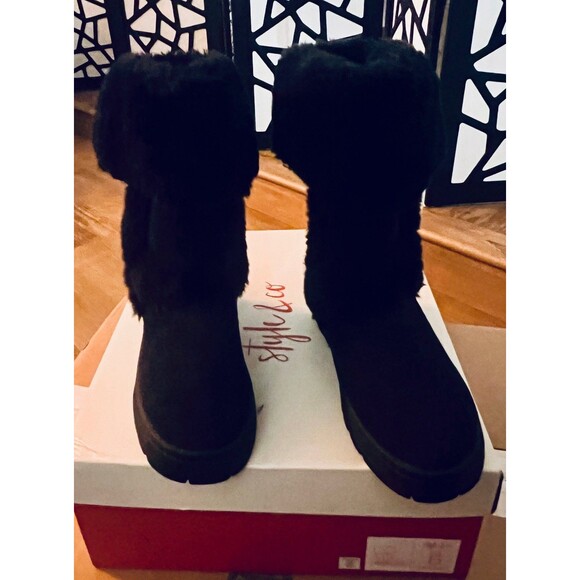 Style & Co Witty Black furry boots size 5 - Picture 1 of 3